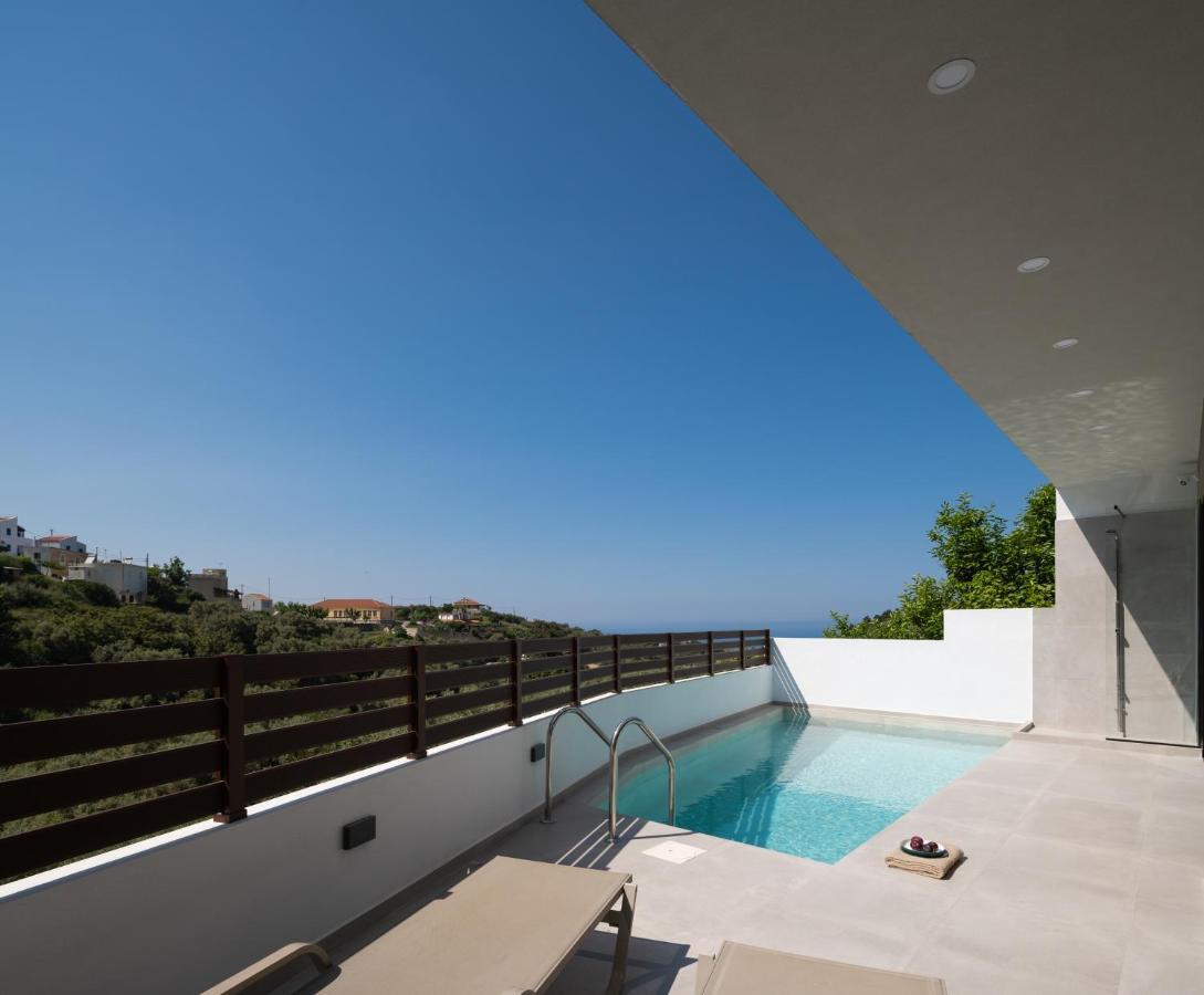 O-Cyanea Villa With Heated Pool Kournás Exterior foto